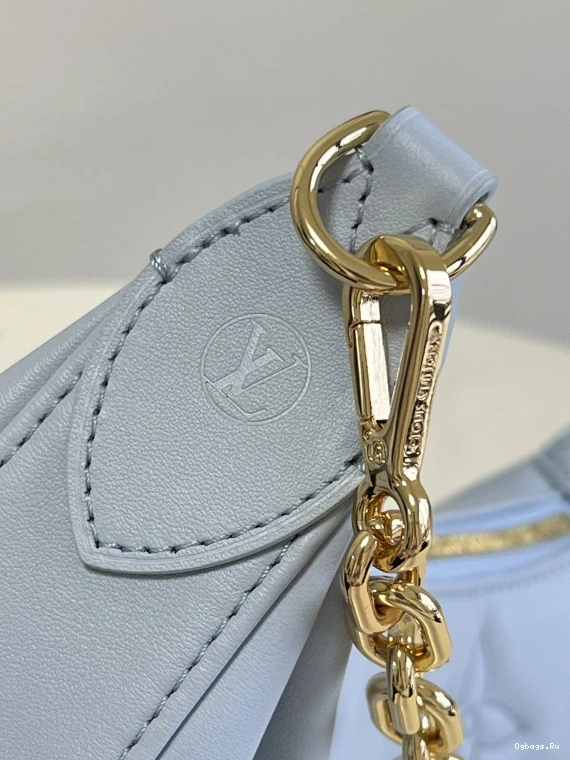 OVER VUITTON LOUIS THE MOON 0522